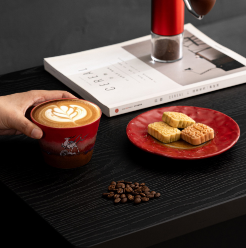 Palace Red Dunhuang Nine-Colored Deer Coffee Mug & Saucer – Creative Latte Cup